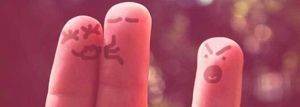 Parejas celosas ¿Amor o posesión? Parejas celosas ¿Amor o posesión?