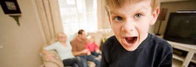 Síndrome del Emperador - Niños tirano Síndrome del Emperador - Niños tirano